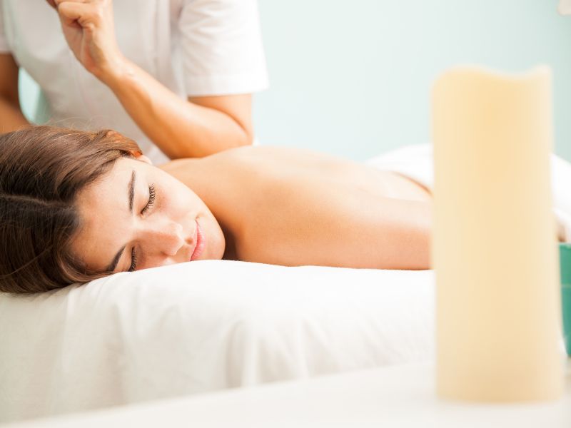 Executar massagem Lomi Lomi